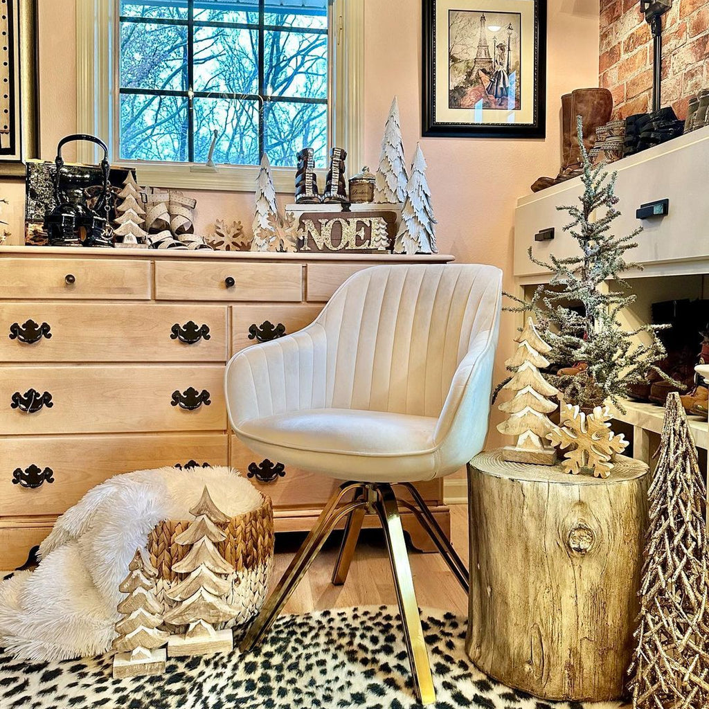 How can I make my living room look Christmassy?