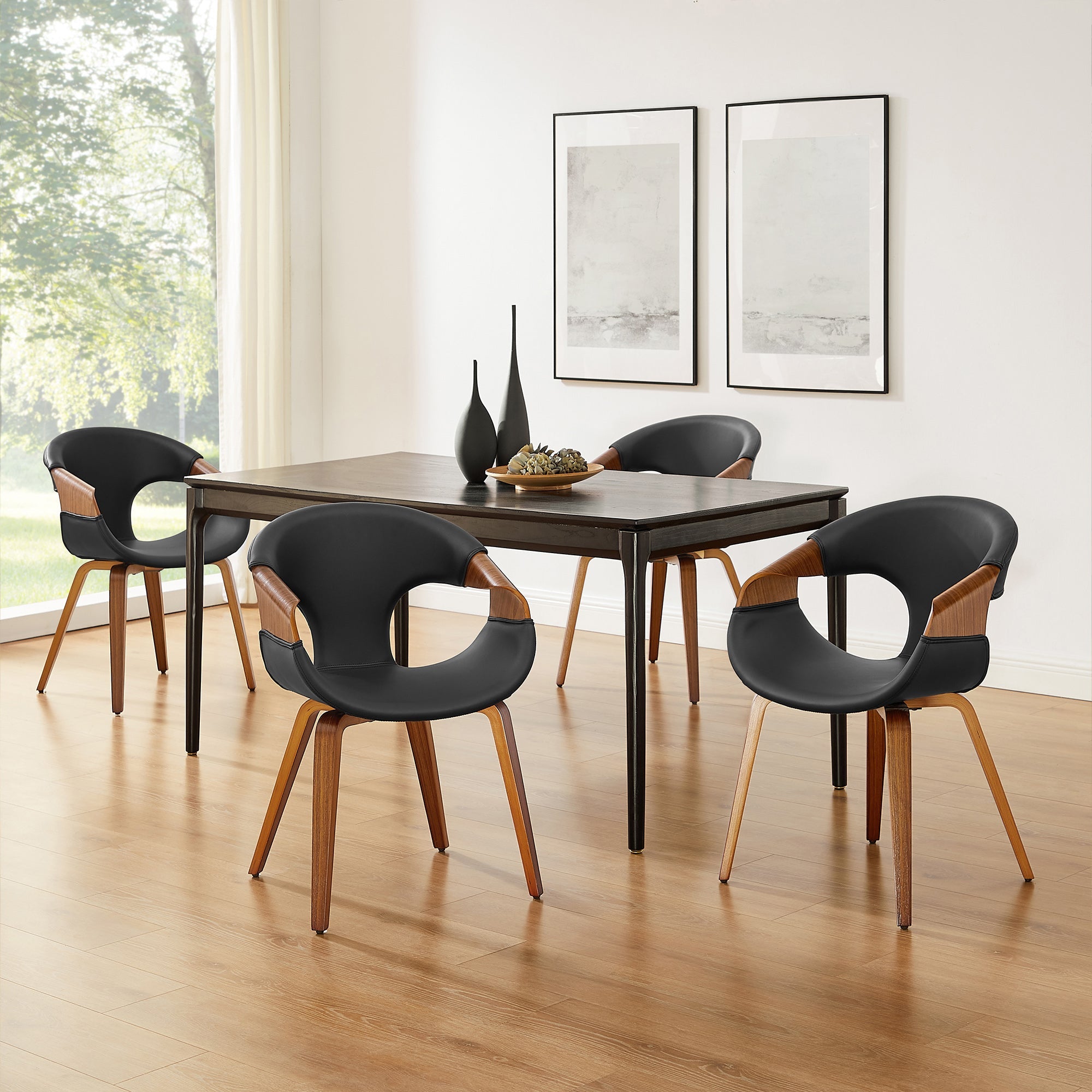 How to Choose Chairs for Your Dining Table