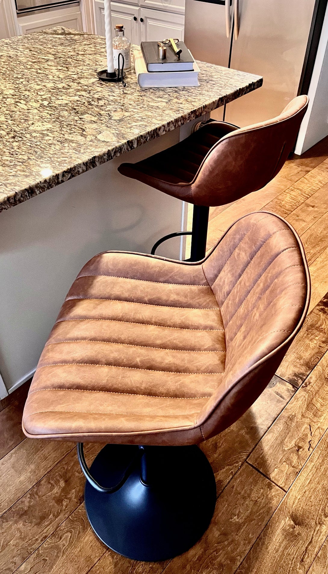 Bar Stools With Backs And Swivel